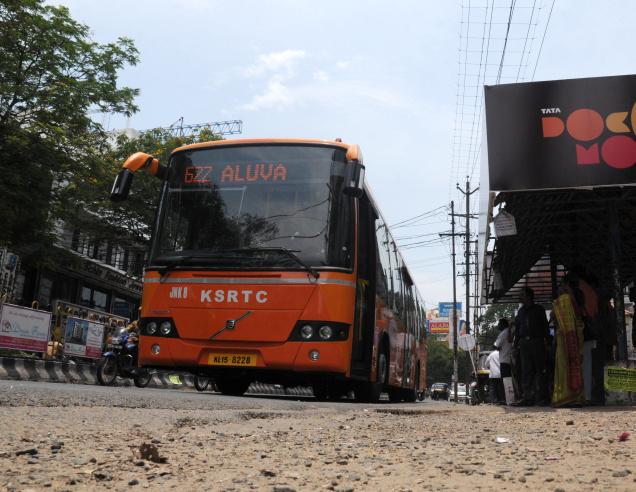 Friends Blog From Aluva New Time Schedule Of Ksrtc Volvo Buses