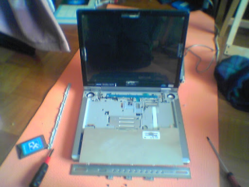 QOSMIO E10