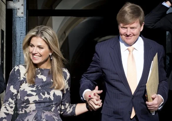 Queen Maxima of the Netherlands Style Dersses Jewelry Pumps