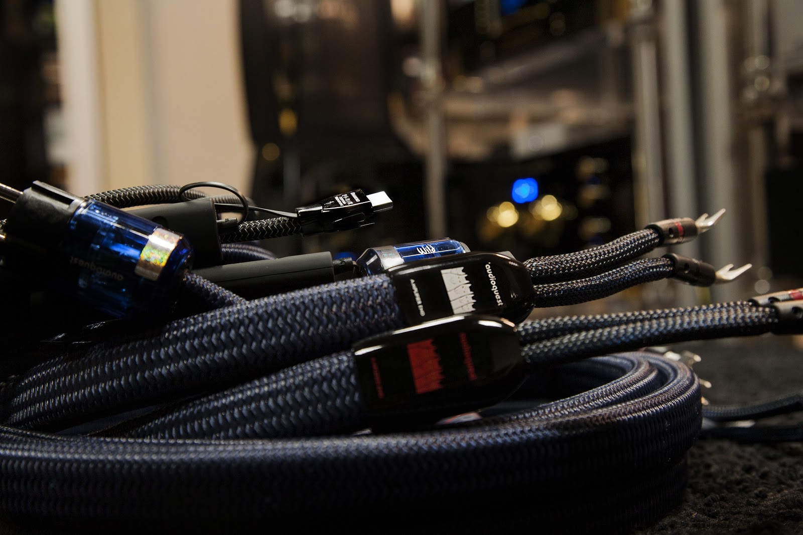 AudioQuest les câbles.... L'Audiophile
