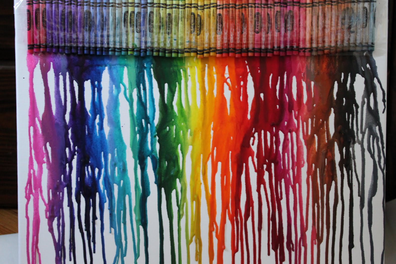 Pretty & Cozy DIY RAINBOW ART