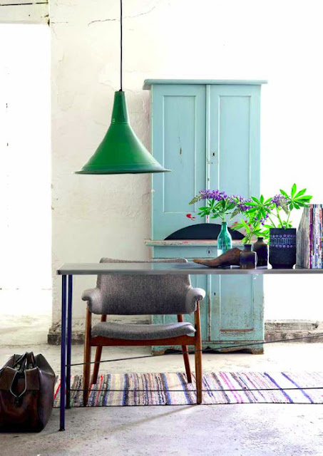 a green lamp in the kitchen 3 f%25C3%25A4rg turkos gr%25C3%25B6n mimou1 a green lamp in the kitchen