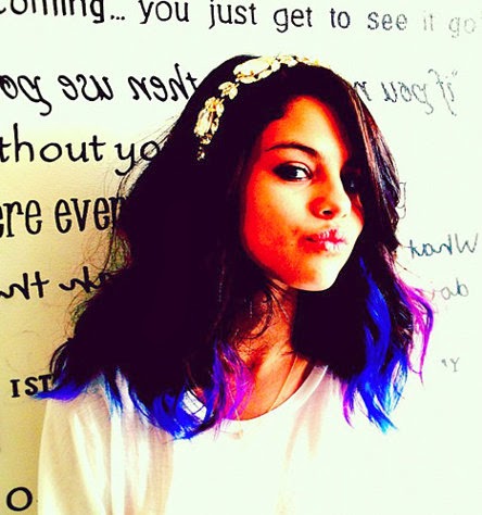 Justin Bieber Girl Friend Selena Gomez New Hair cut and Hair Colouring 