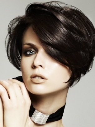 Emoo Fashion Trendy Hairstyles 2012 For Women