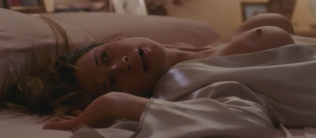 Laura Croft (Actresses/Items) 206 Rhona+Mitra+(8)