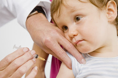 [Bild: Babyimpfung-pasteur.jpg]