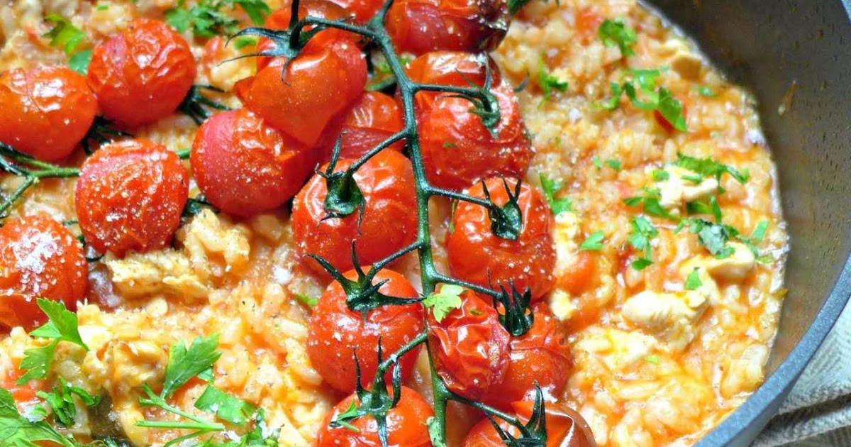 Risotto au four comme un pilaf et des Pasteis