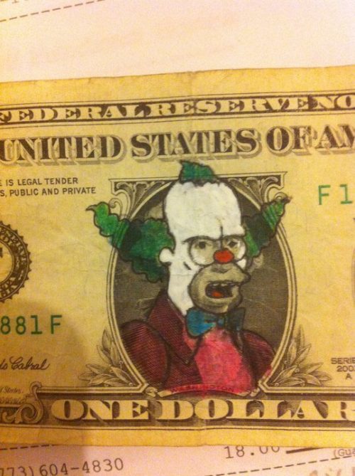 Innova: Drawing on Dollars Bills is Gangsa (22 Photos)