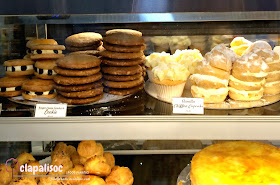 Paper Moon Cafe Glorietta Cookies Cupcakes