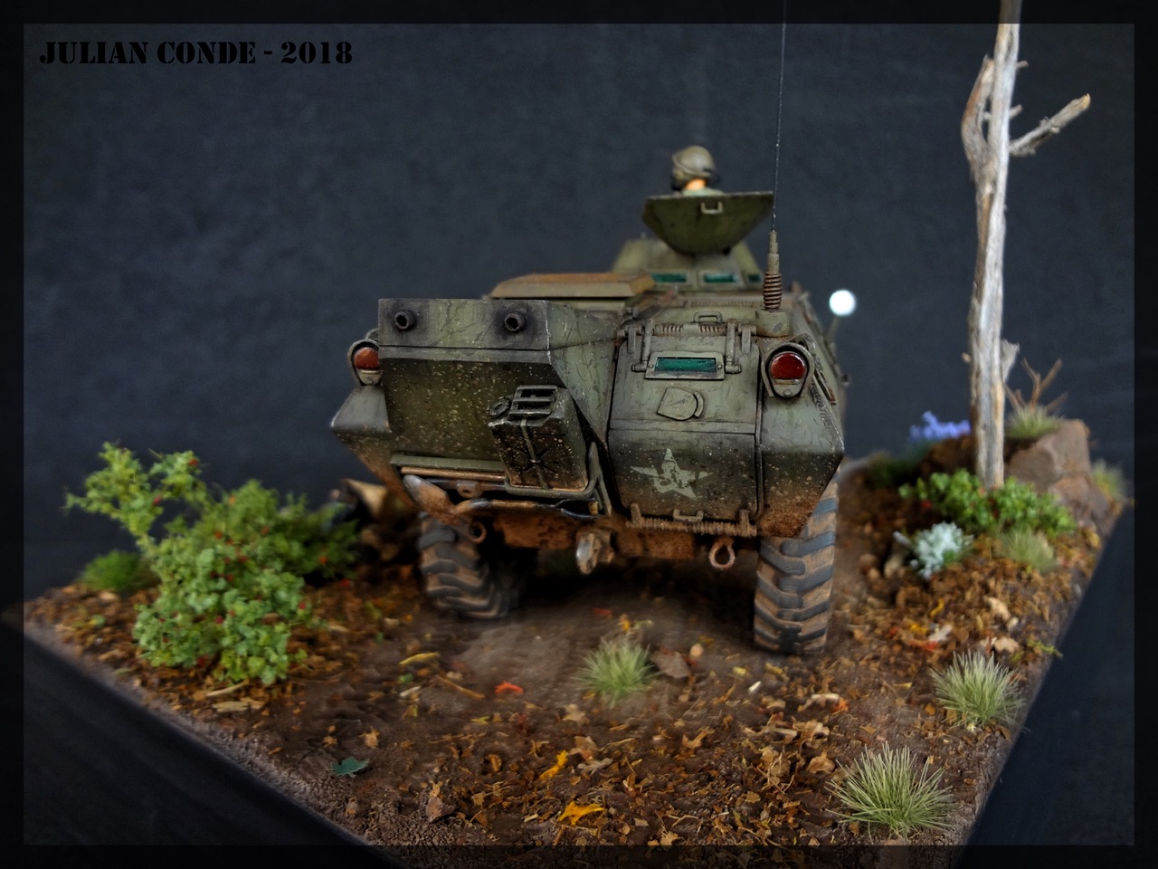 News From The Front: MTSC TRENCH RUNNER DISPATCH: JULIAN CONDE REVIEWS VALLEJO  METAL COLOR