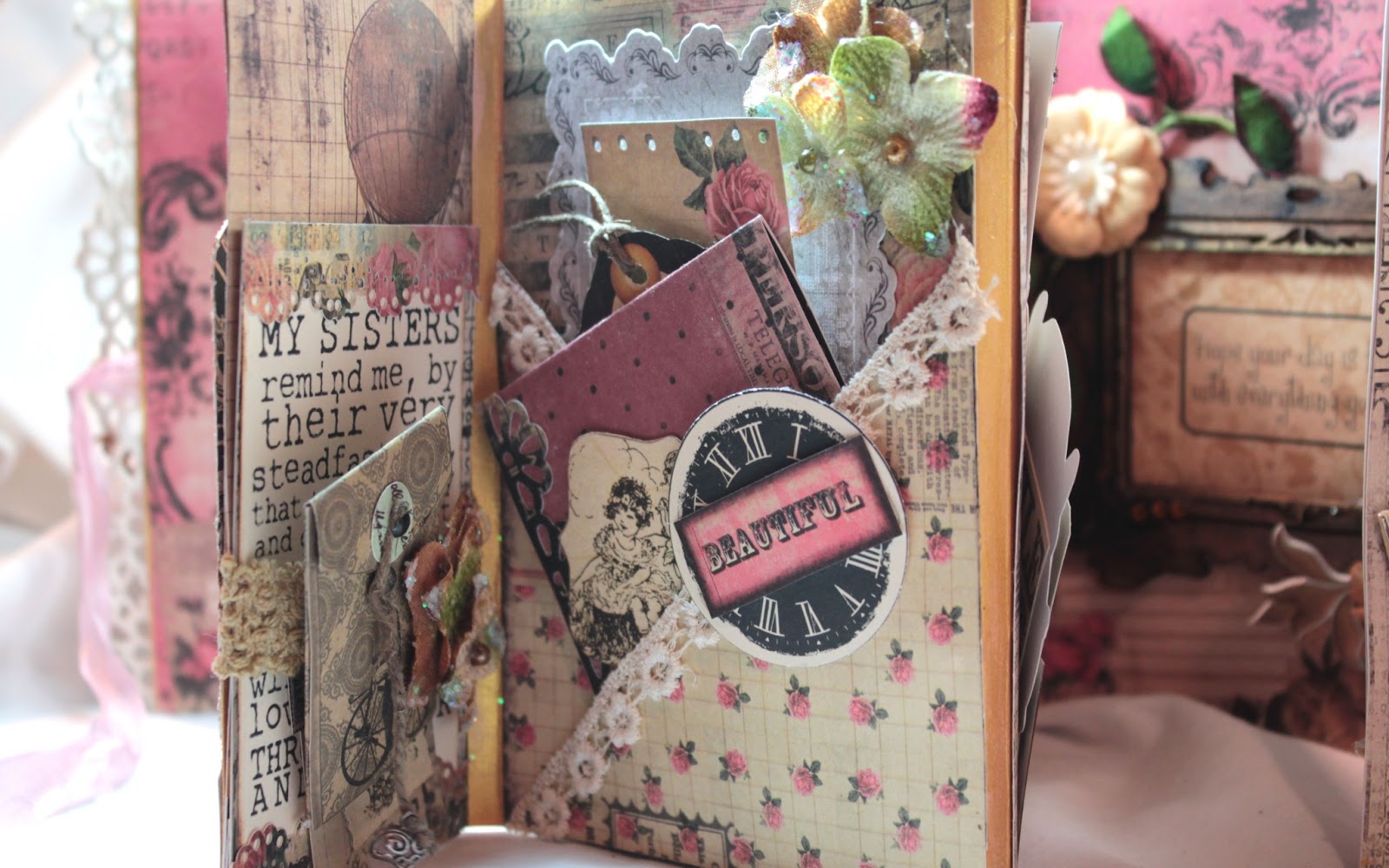 Flying Unicorn: Birthday Flip Card Book