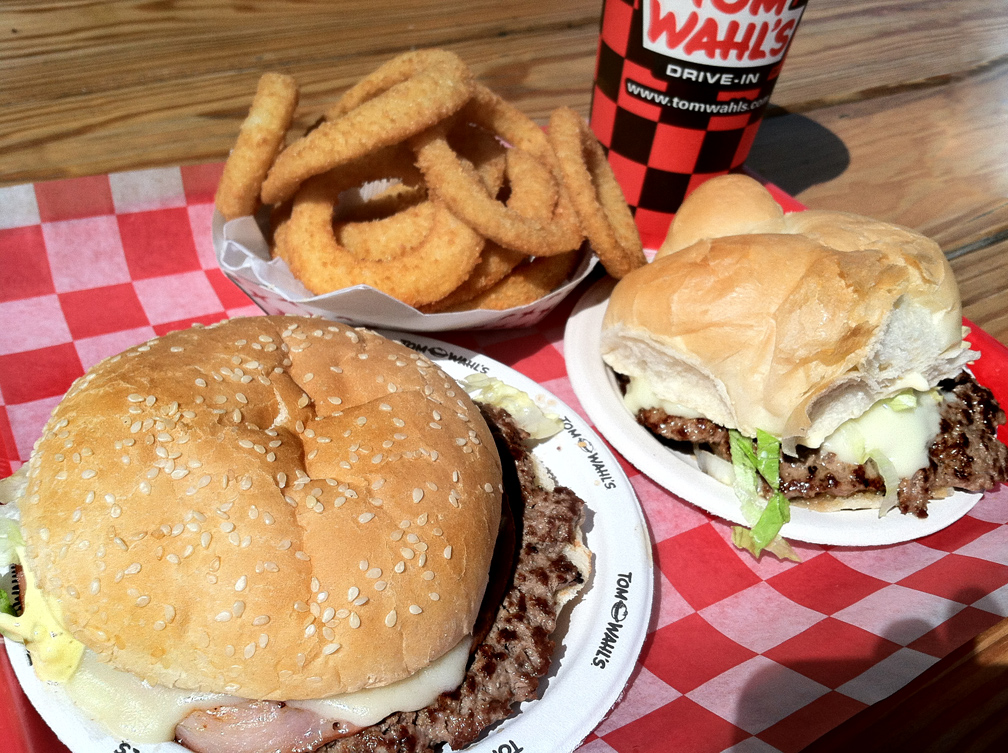 Curly chicken house elmira new york yankees, craigslist apartments for