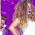 Lady Gaga Apresenta "G.U.Y." Pela Primeira Vez Durante Show de Sua Residência no Roseland Ballroom!