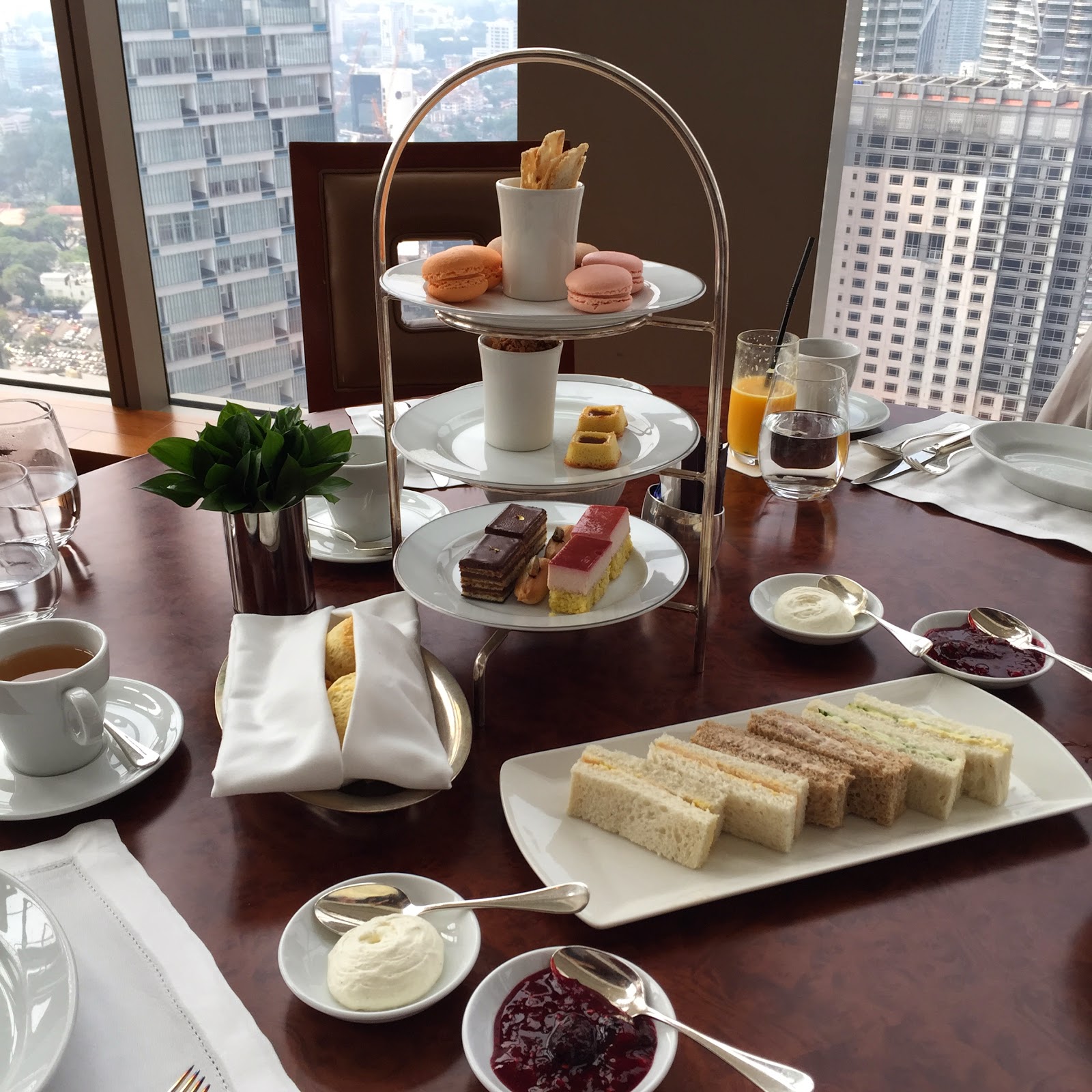 Elegant Afternoon High Tea Grand Hyatt Kuala Lumpur HoneydewPoint Blog!