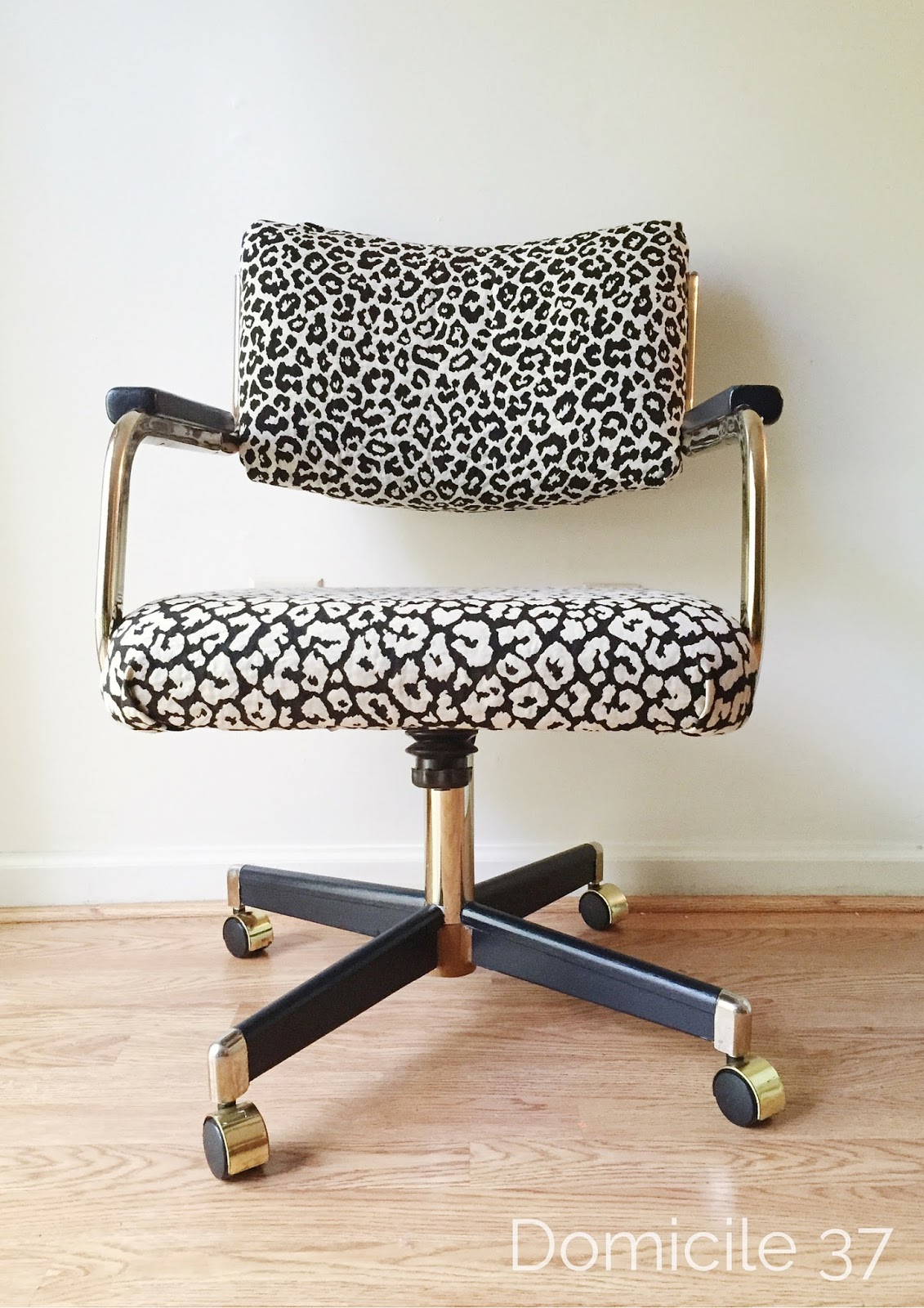 How To Reupholster A Cantilever Chair Domicile 37