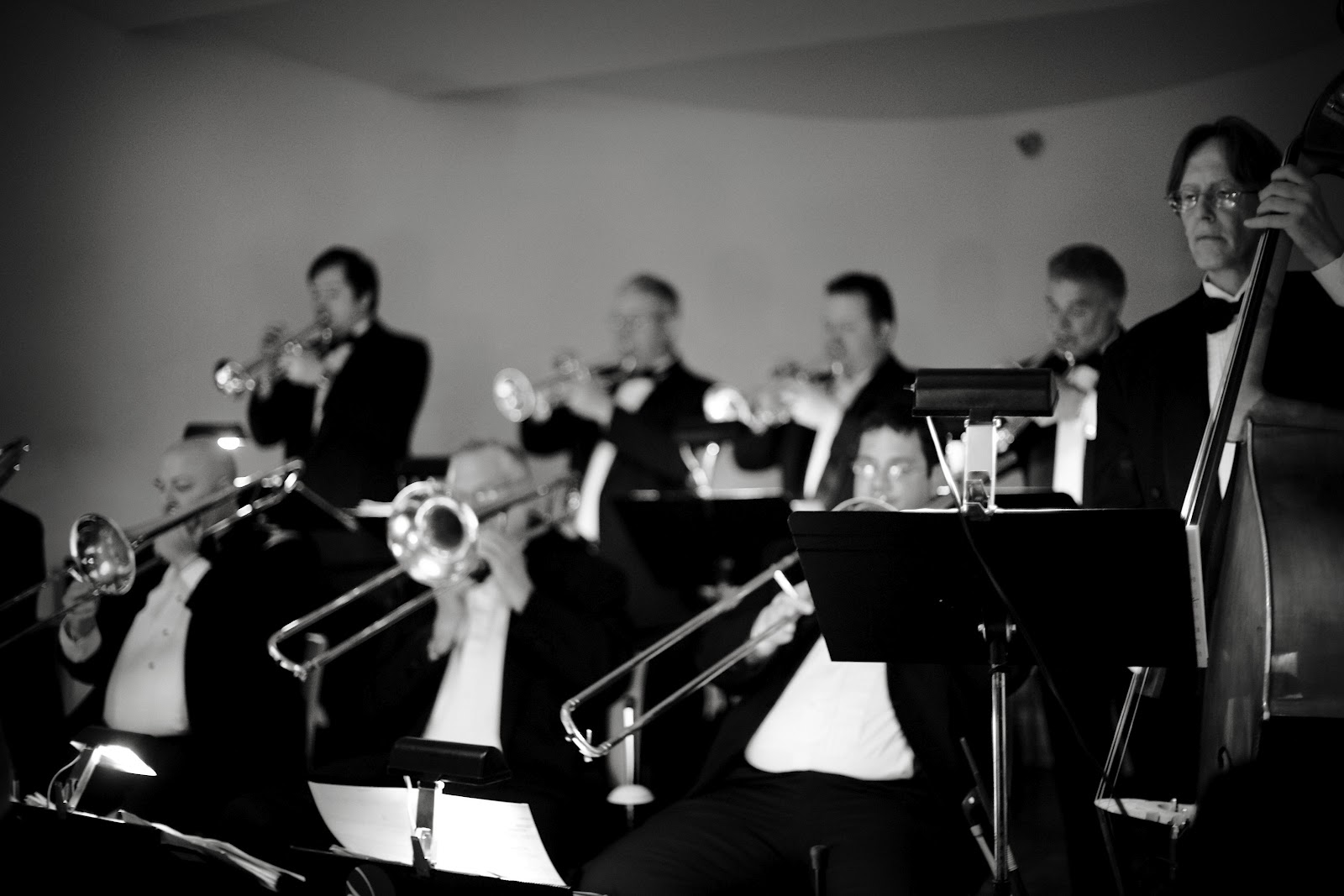 Unique wedding ideas 'Wedding Band' Create the musical Effect on