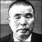 Yoshio Kodame berhasil mempersatukan dua fraksi besar Yakuza