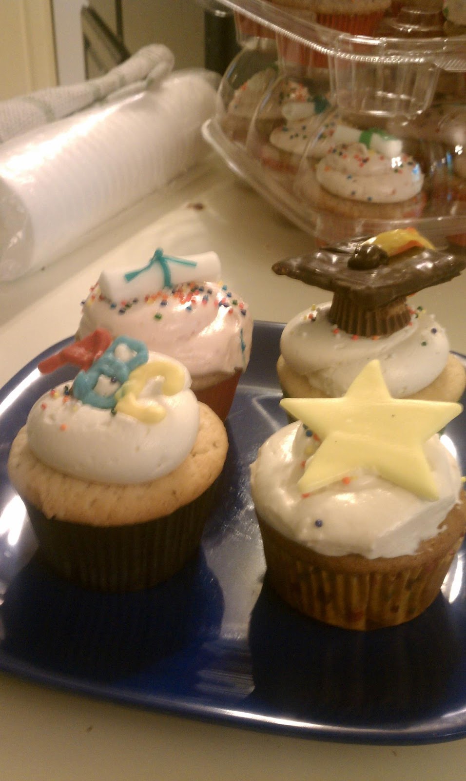 Learning Together: Cupcakes - Kindergarten Graduation