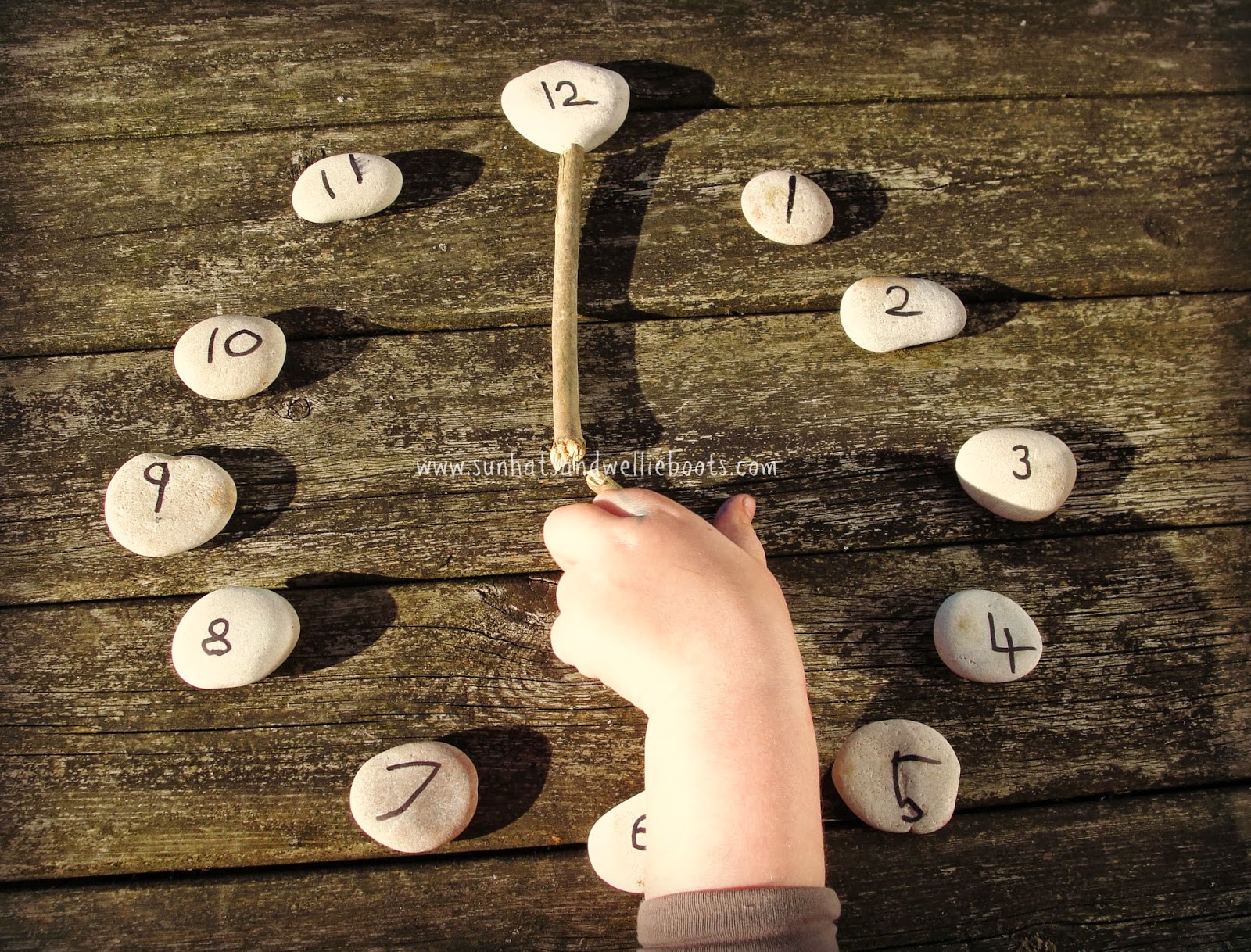Sun Hats & Wellie Boots Telling the Time Outdoor Clock made with