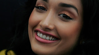 Actress Jiah Khan Committed Suicide at Juhu on 3/June/2013