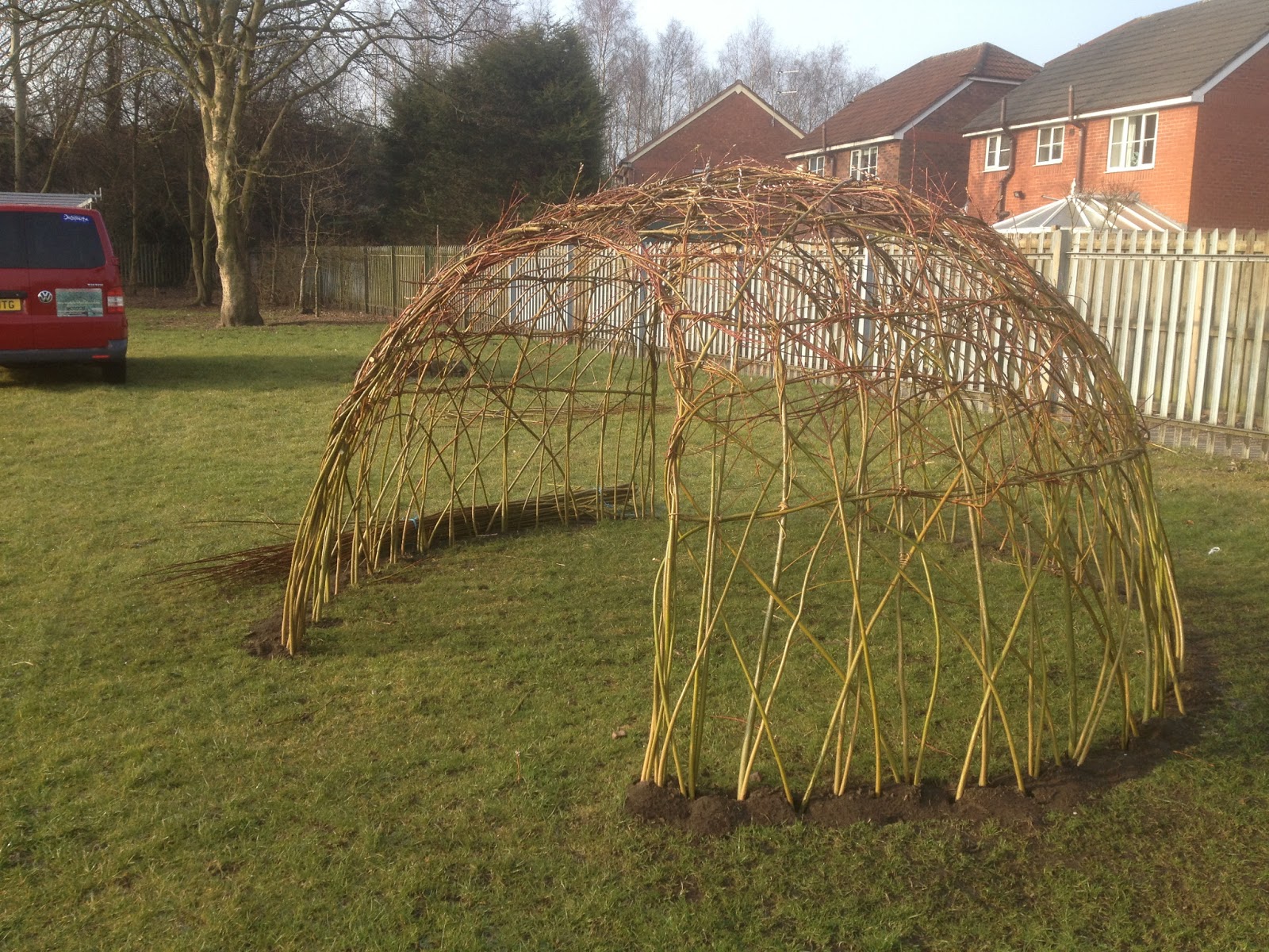 WILLOWPOOL HAPPENINGS SCHOOL WILLOW WEAVING PROJECTS
