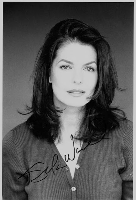 Sela Ward