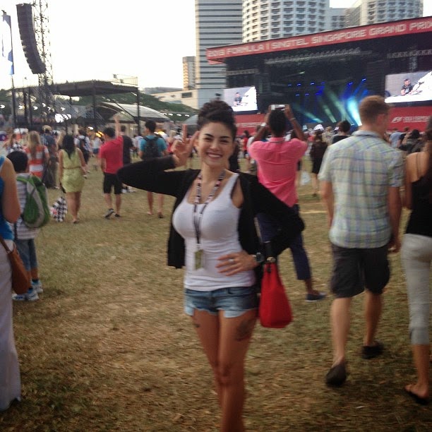 Models Lingerie Bikini Koleksi Foto Nikita Mirzani Nakal Menggoda Di Akun Instagram