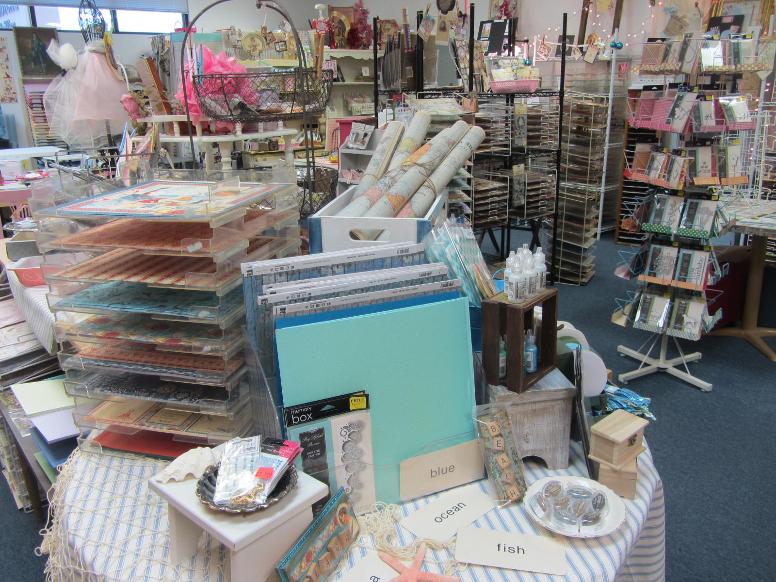 **FREE ViNTaGE DiGiTaL STaMPS** The Paper Collage Scrapbook Paper Arts