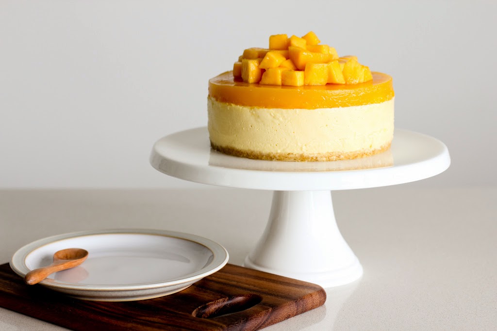 Cheesecake mango bake frozen cheesecakes mangoes gorgeous cilantro imgur purchasing tell did ve been welcome re Green Cilantro: Mango Cheesecake for Christmas