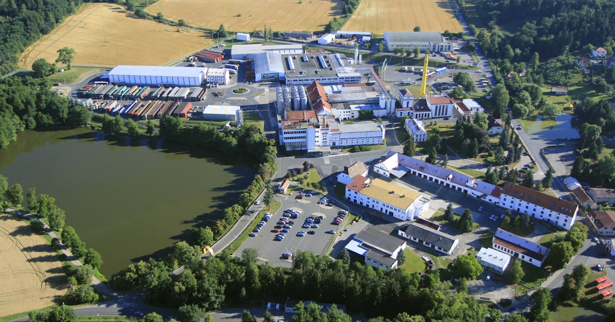 FLyFOTO letecká fotografie a video Velké Popovice