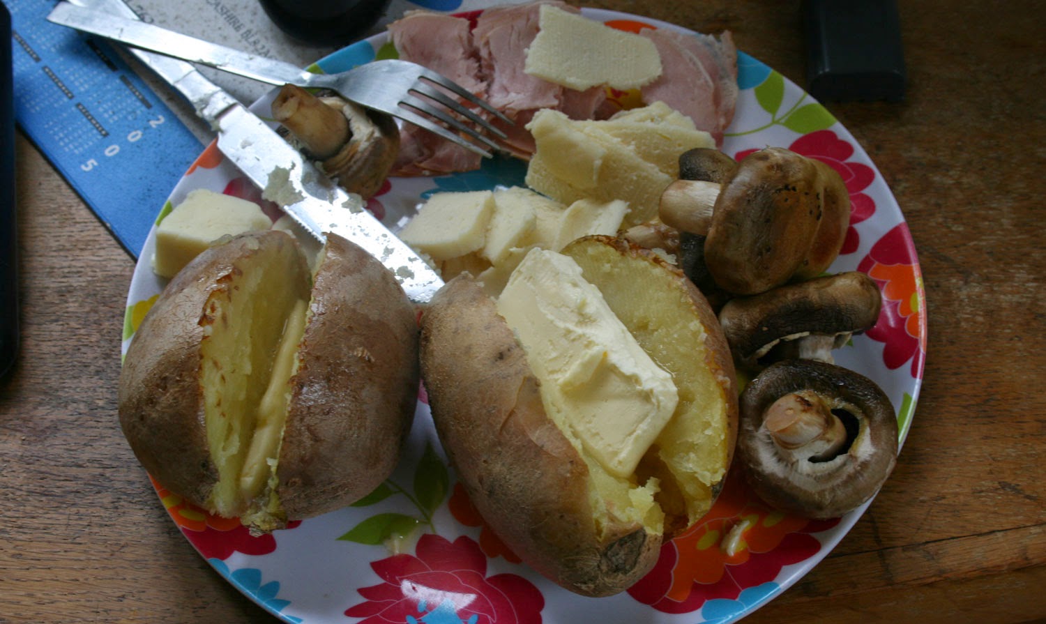 Late lunch/early dinner Late lunch/early dinner