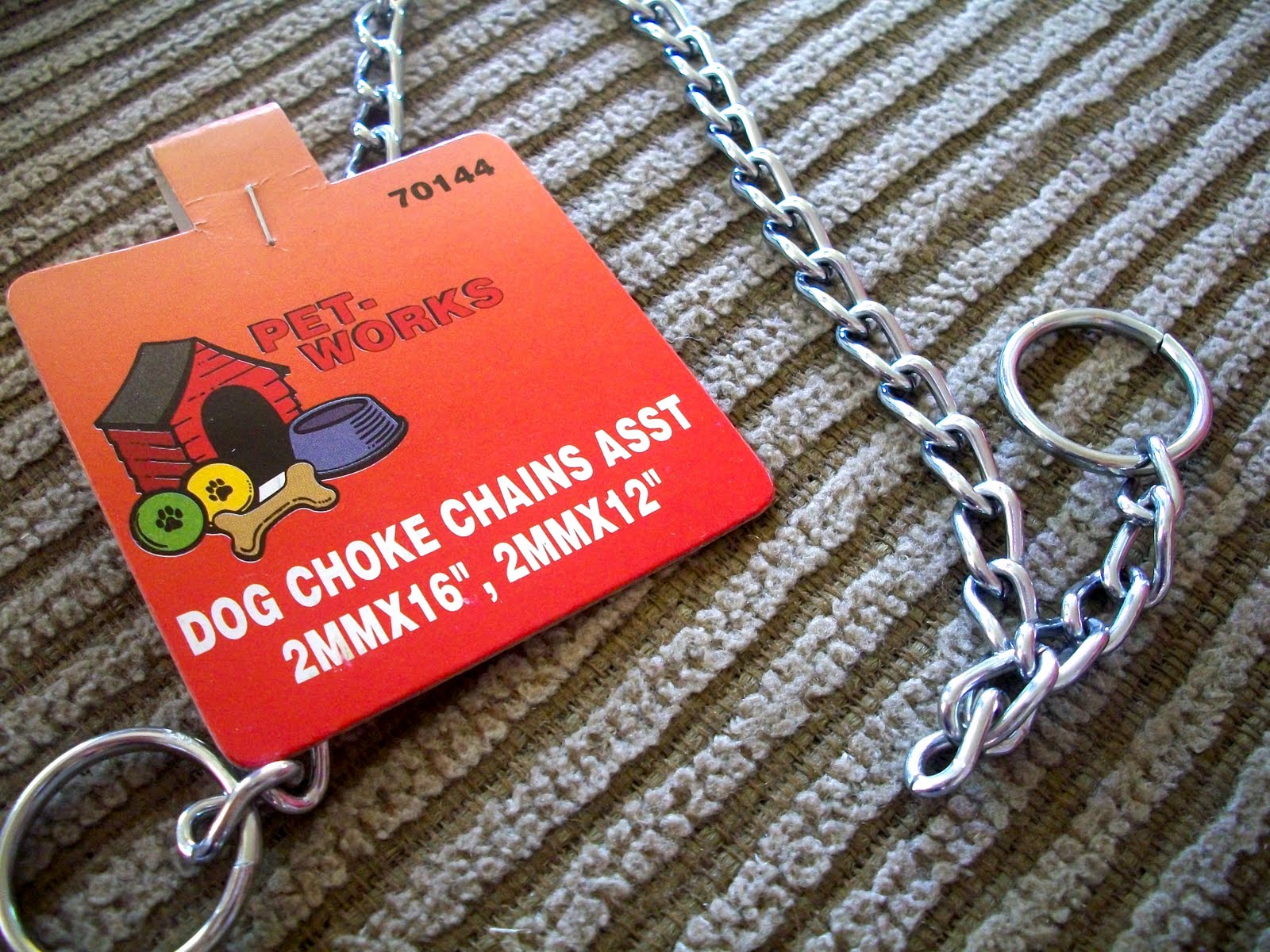 THE SISTERS BLOG The Dog Chain necklace tutorial...