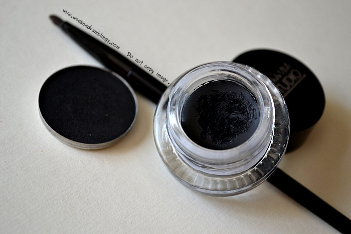 indian eyeliner kajal