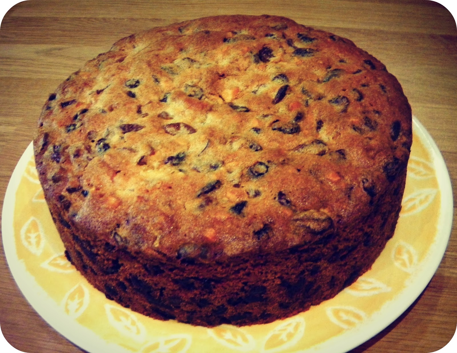 Cranberry and Apricot Fruit Cake