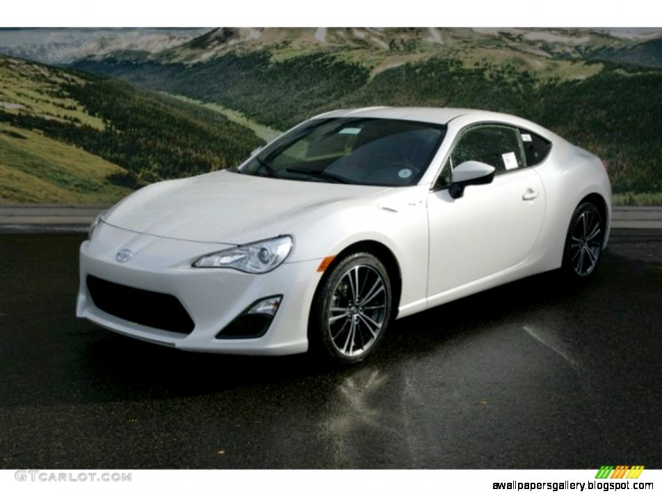 2014 Whiteout Scion FR S Coupe 2014 Whiteout Scion FR S Coupe