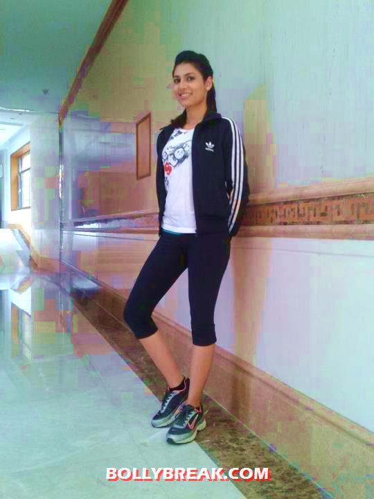 Vanya Mishra in slacks Vanya Mishra in slacks - Vanya Mishra Pics from China - Private Facebook Album