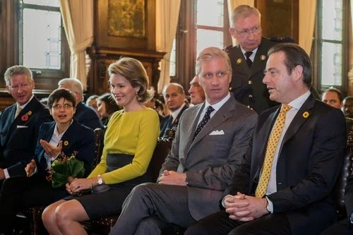 Outgoing Vice-Minister and Defence Minister Pieter De Crem, Antwerp province governor Cathy Berx, Queen Mathilde, King Philippe and Antwerp Mayor Bart De Wever pictured ahead of the inauguration of the replica of the pontoon bridge across the Schelde river, in Antwerp