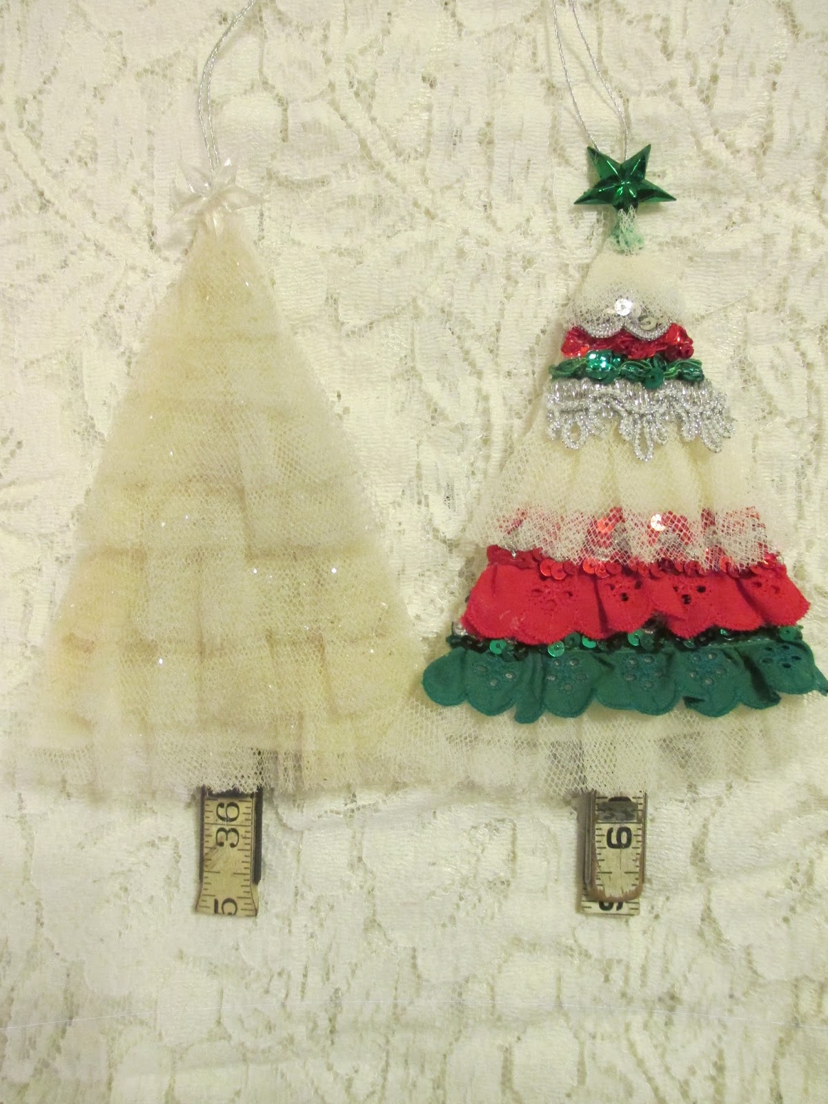 Isa Creative Musings Vintage Trim Tree Ornaments