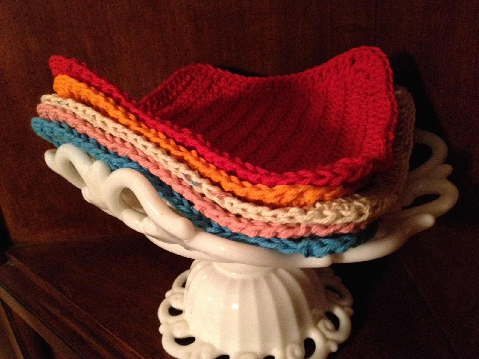 Handiworking: How to Crochet a Dish Cloth