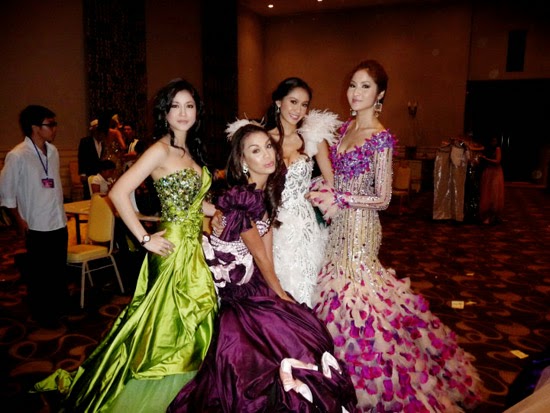 Hoa hậu Trái đất Philippines rạng ngời trong áo dài Việt