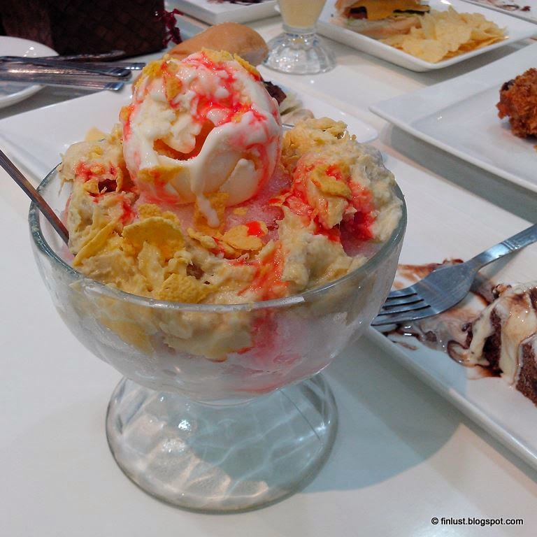 Cebu Fashion, Lifestyle and Events Blogger Fin Lust Durian HaloHalo