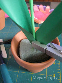 Mega•Crafty: Handprint Tulips