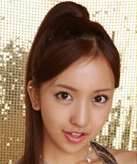 Japanese Girl Pictures (cute pic): AK48 Tomomi Itano cute like a doll