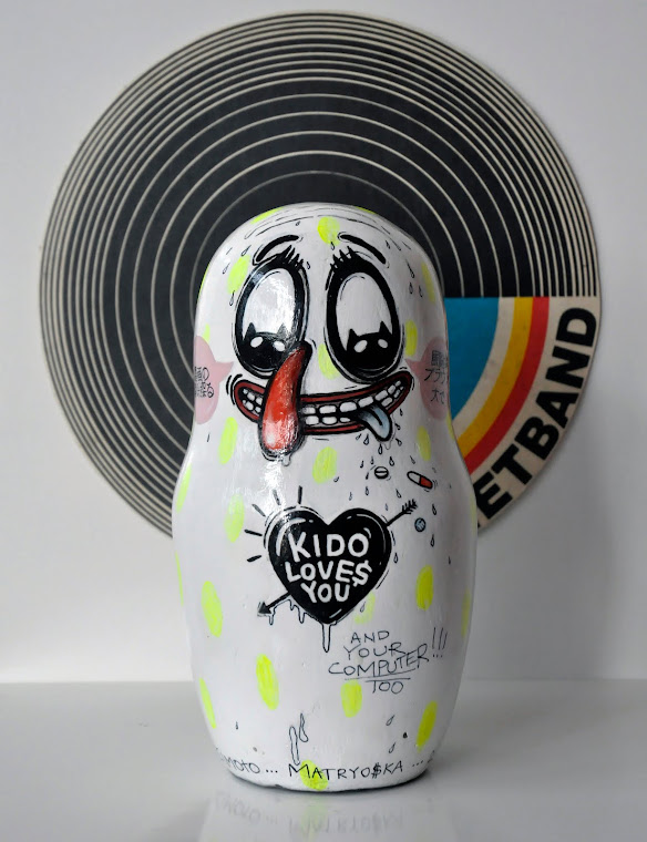 Kido Matrio$ka, 2014. Gesso figure, acrylic paint, 20 х 11 cm. Private collection