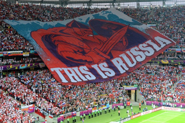 russia-flag-vs-poland.jpg