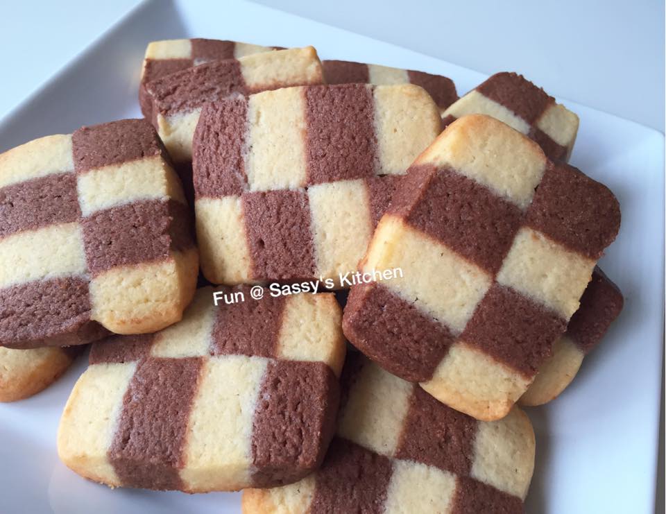 Plate & Palate Chess cookies by Angela Seah Thulin