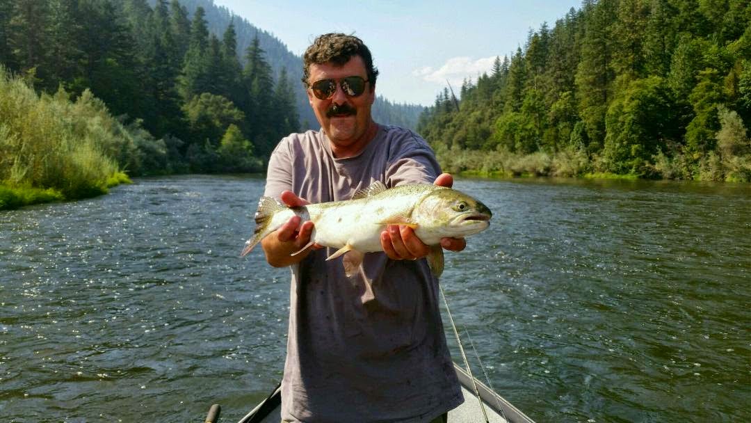 Klamath River Salmon Fishing