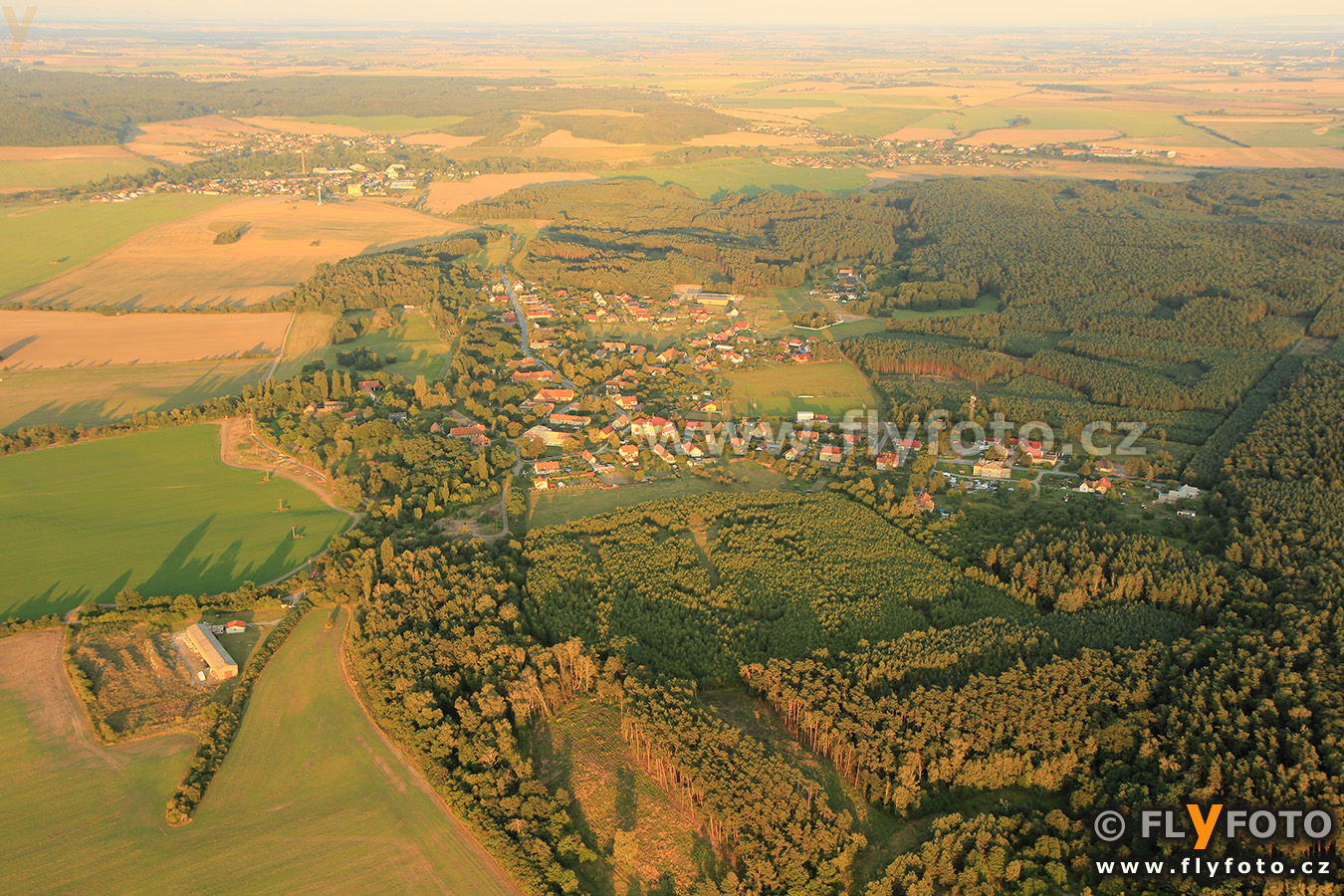 FLyFOTO letecká fotografie a video Lipník