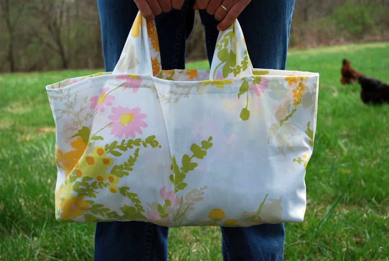Cool and Creative Ways To Reuse Old Pillowcases.