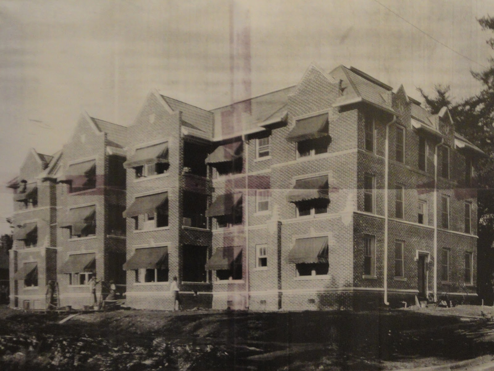 Corinth 2 Weaver Apts Tours by Josh Whitehead